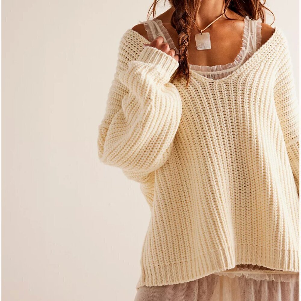We The Free Cuddle V Neck Holiday Sweater Chunky Knit Oversized Ivory Sz XS